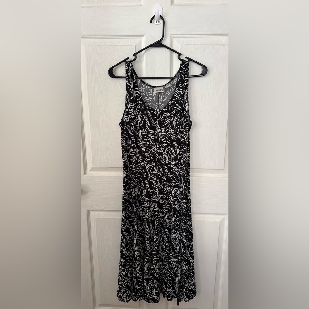 Chico’s Women’s Sleeveless Stretchy Black/White Long Dress Size 1